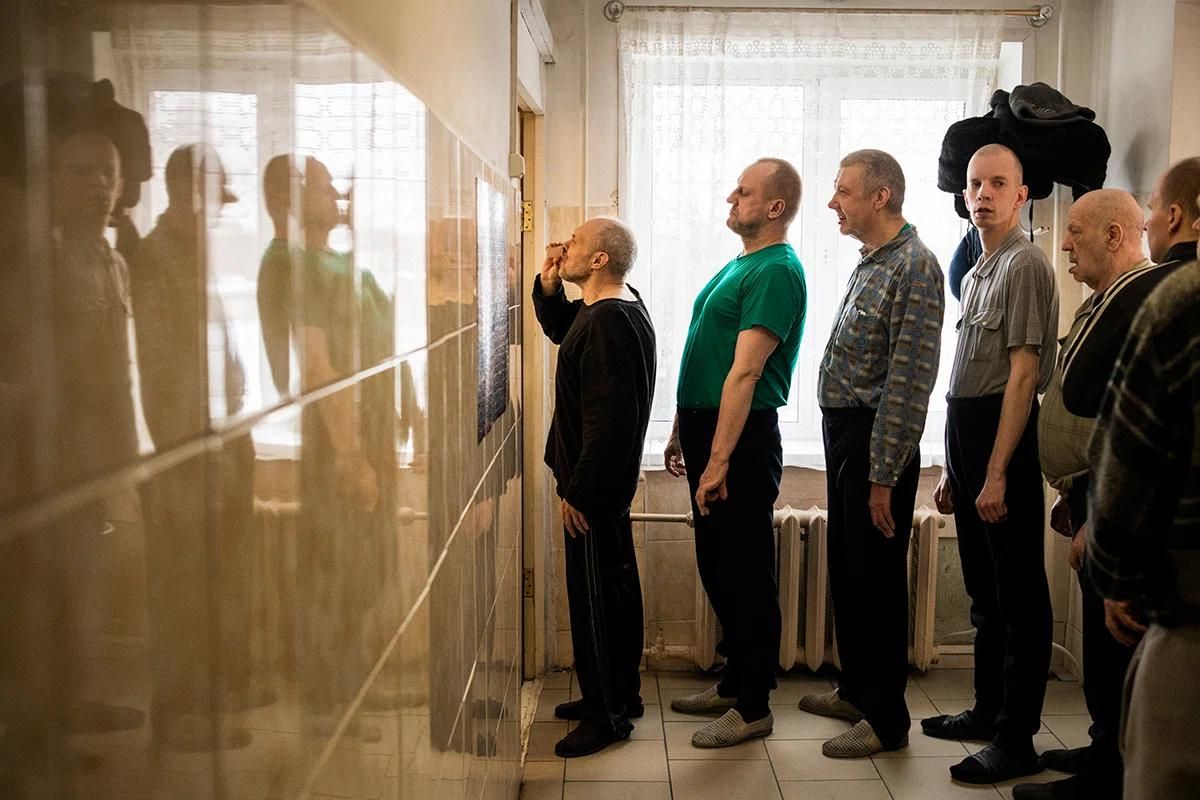 Прием лекарств в ПНИ, Юрий Козырев