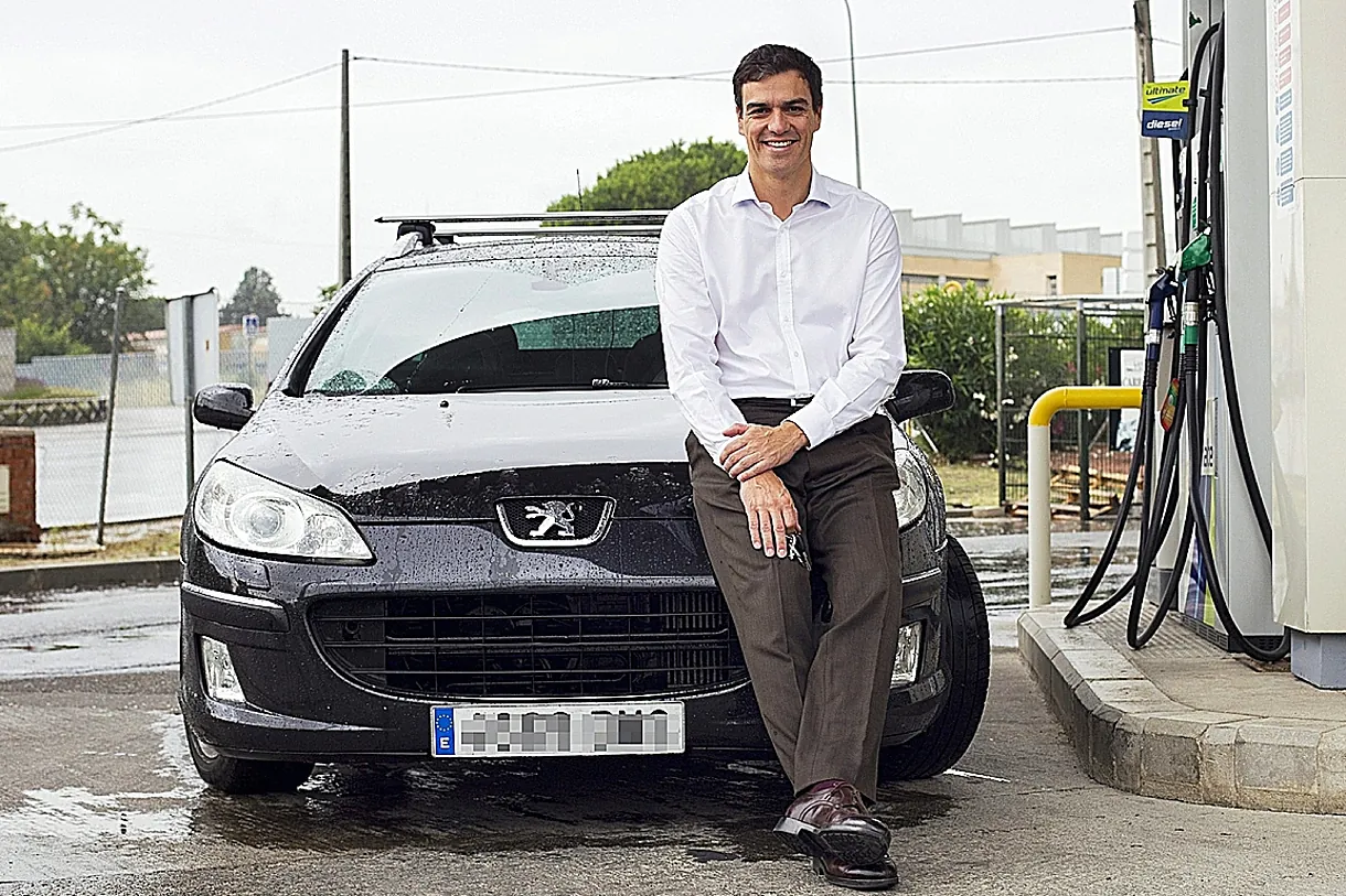 Педро Санчез, 2016 год